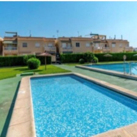 2 Bed Apartment In Paraje Natural Fase 1, Torrevieja Ngoại thất bức ảnh