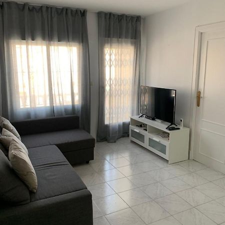 2 Bed Apartment In Paraje Natural Fase 1, Torrevieja Ngoại thất bức ảnh