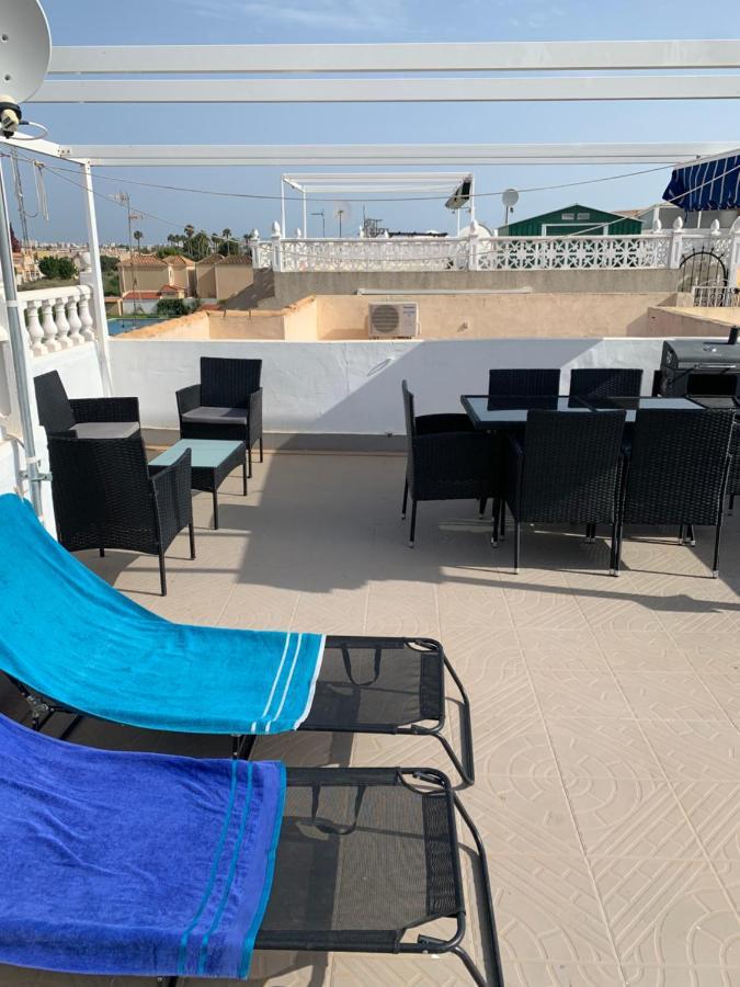 2 Bed Apartment In Paraje Natural Fase 1, Torrevieja Ngoại thất bức ảnh
